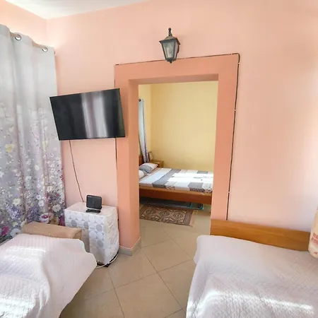 Appartamento Beachfront - Sleeps 4 & Free Parking