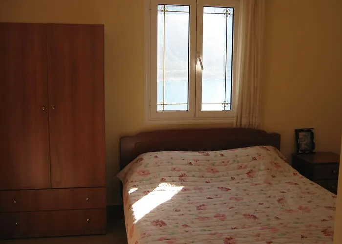 Apartamento Beachfront - Sleeps 3 & Free Parking *